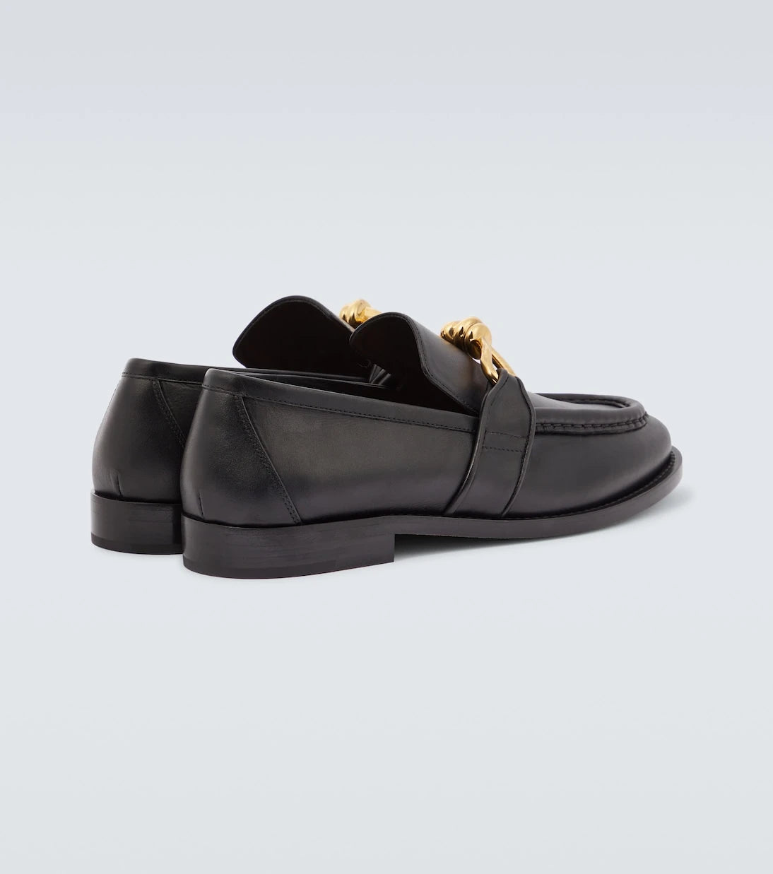 Bottega Veneta - حذاء لوفرز أستير نوت الجلدي