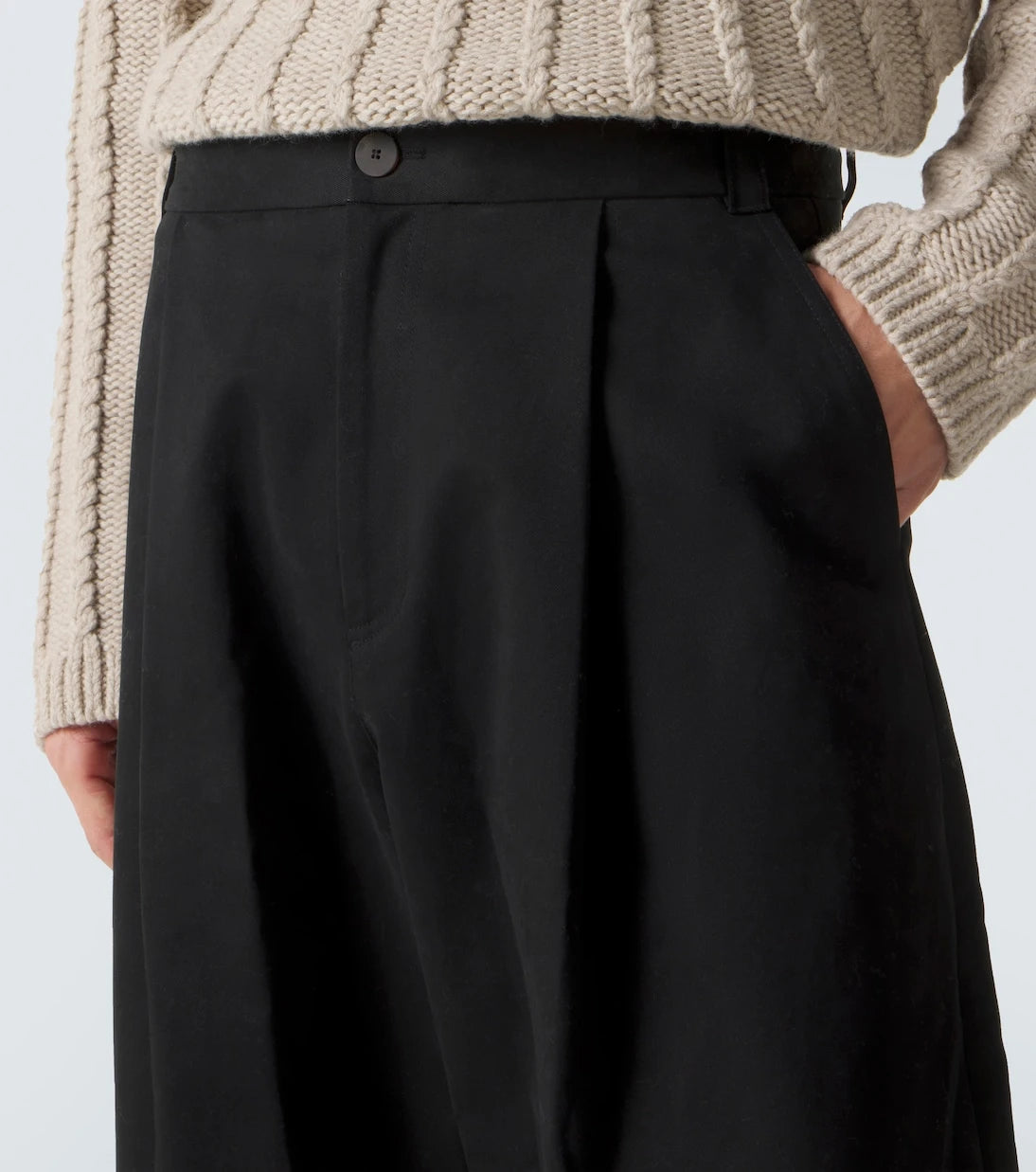 Studio Nicholson - Sorte cotton twill barrel-leg pants