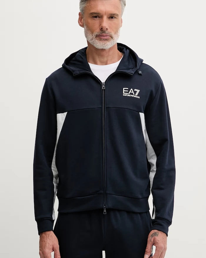 EA7 Emporio Armani erkek spor takımı