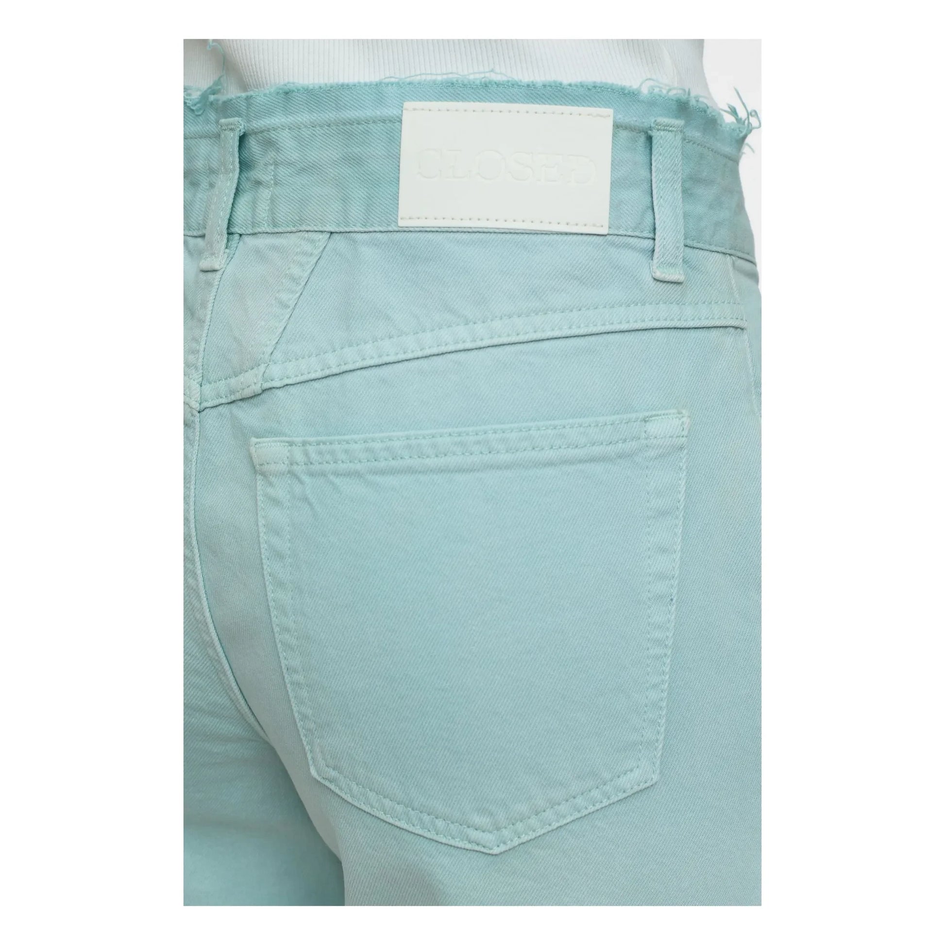 Closed - Jean Milo | Light Blue