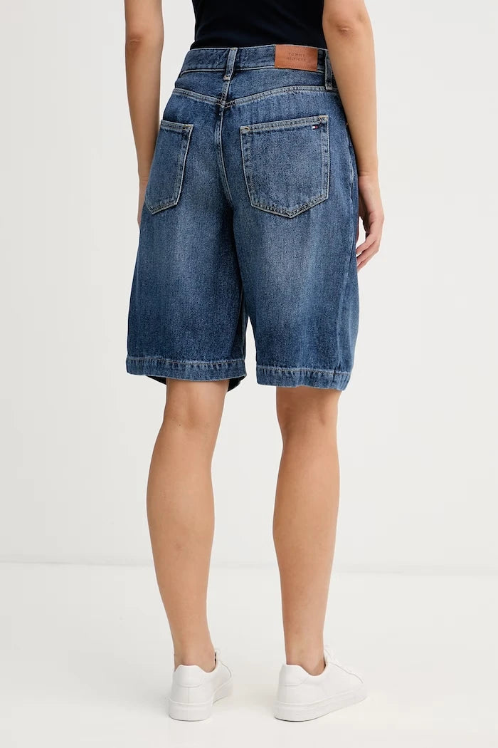 Tommy Hilfiger kadın denim kısa pantolon