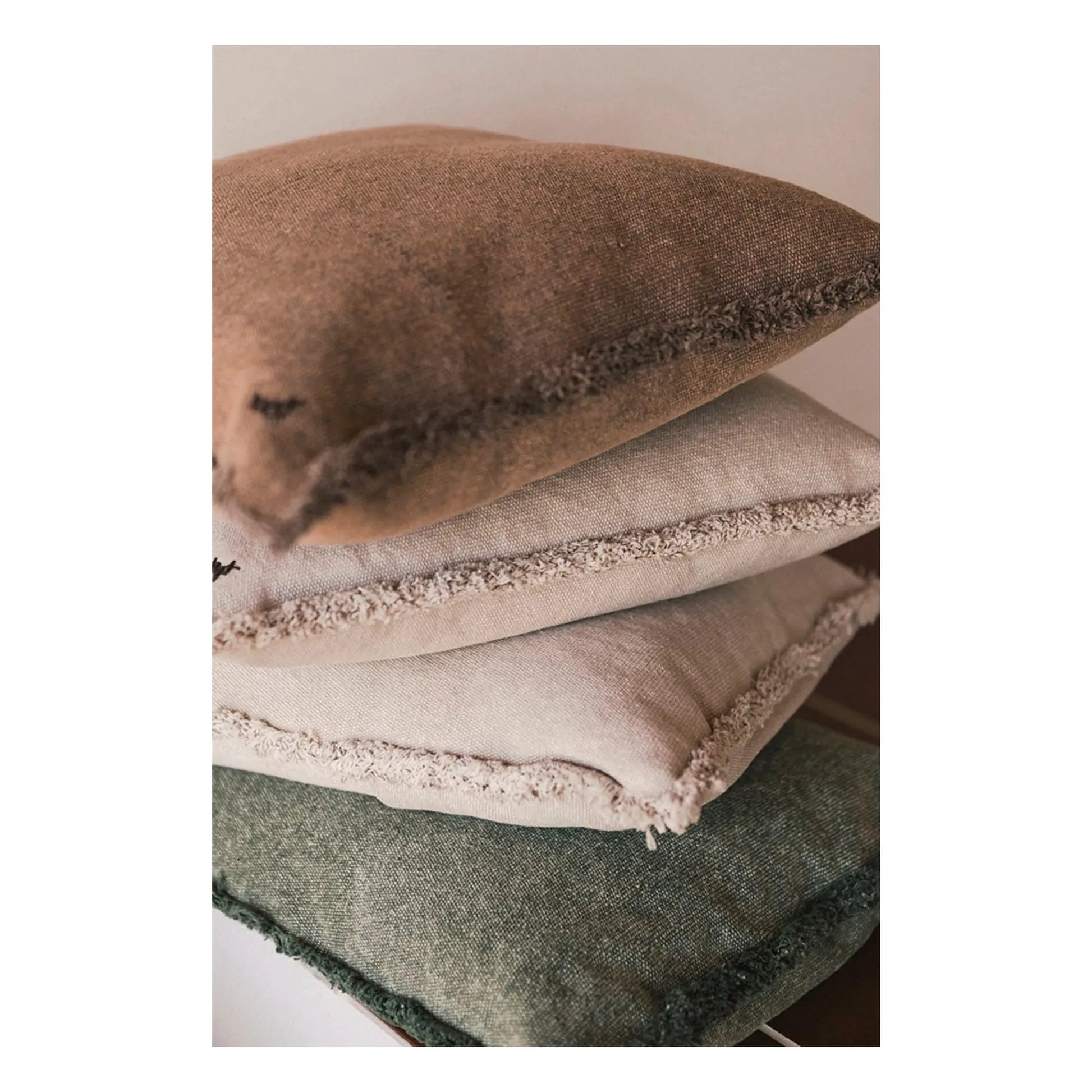 Lorena Canals - Stonewashed rectangular cushion | Pink