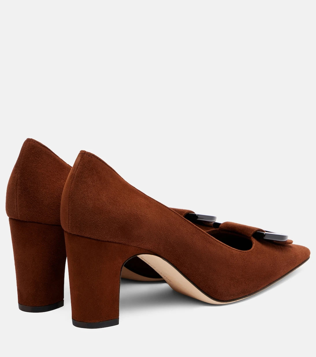 Manolo Blahnik - حذاء Beti 70 من الجلد السويدي بكعب عالٍ