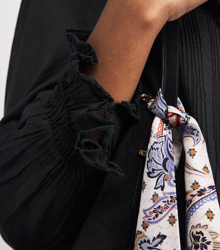 Ruffled Hardy Blouse BLACK