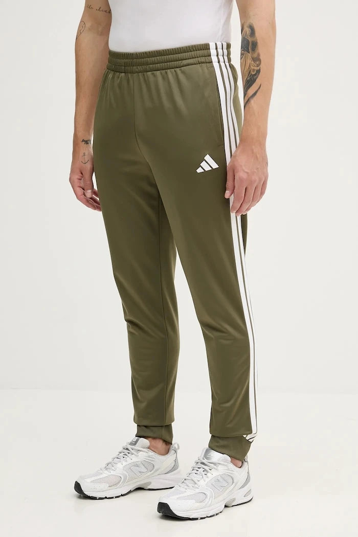 adidas Essentials Eşofman Takımı