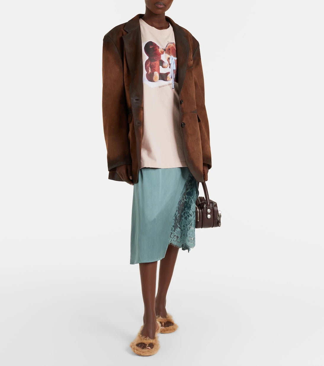 Acne Studios - صندل ثونغ من جلد الغنم