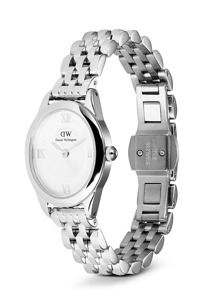 Часовник Daniel Wellington