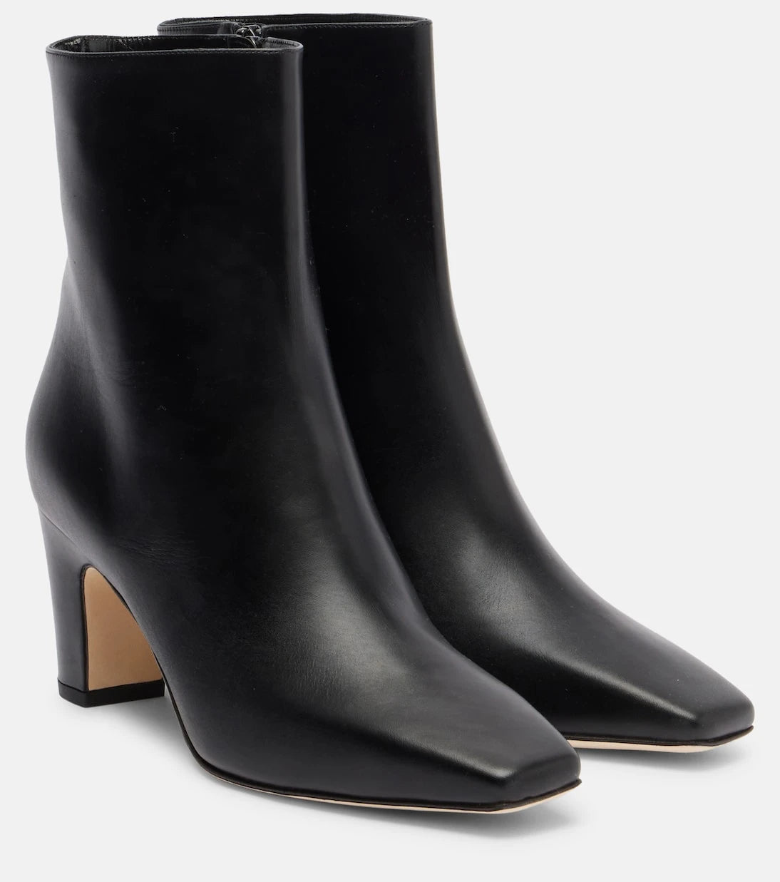 Manolo Blahnik - حذاء أوفارالو الجلدي طويل الساق