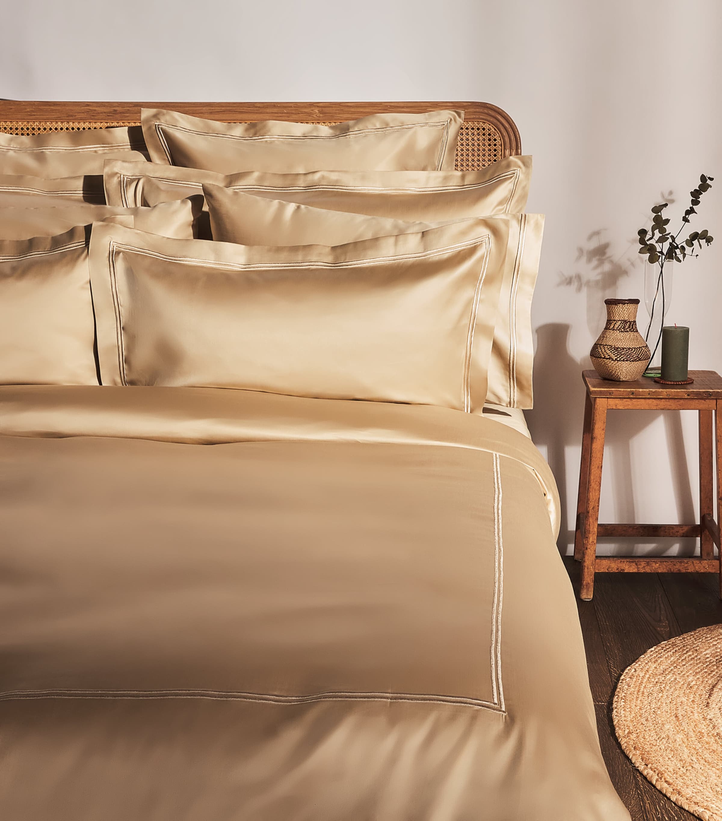 Cotton Pendle Super King Fitted Sheet (180cm x 200cm)