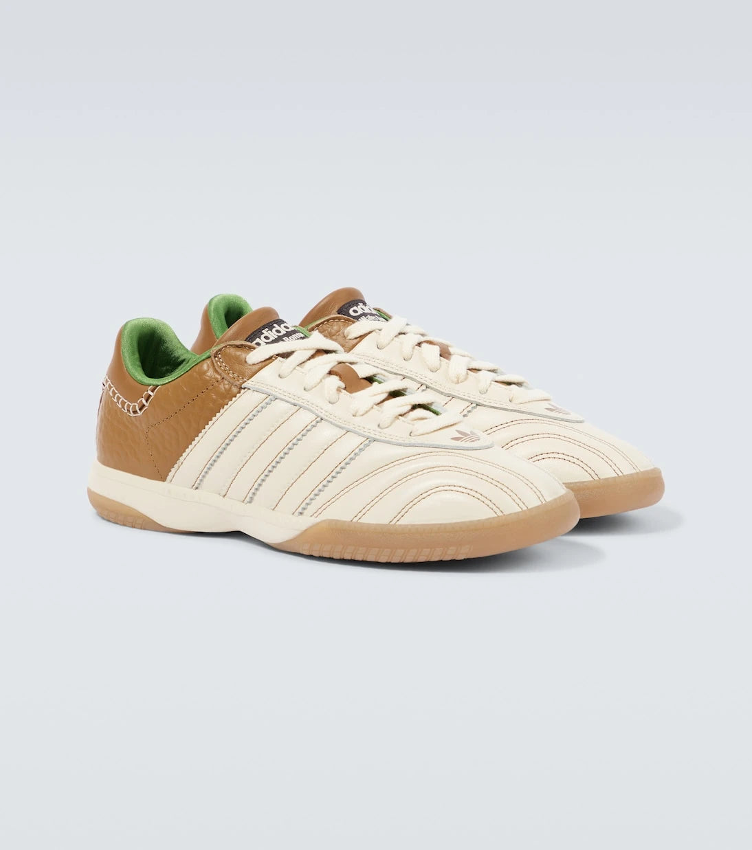 Adidas - حذاء رياضي سامبا الجلدي من x ويلز بونر