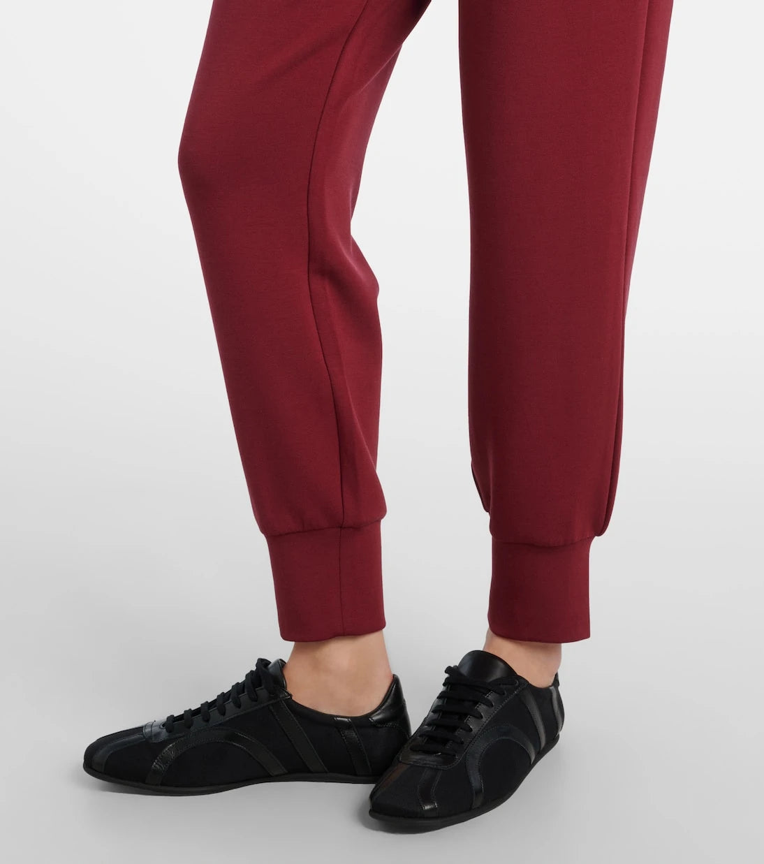 بنطال رياضي بقصة Slim Cuff 27.5 من Varley
