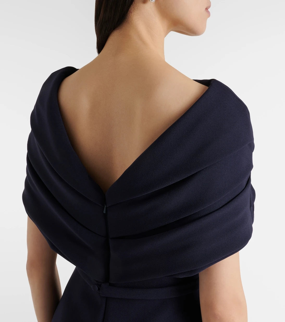 Safiyaa - Loura off-shoulder crêpe gown