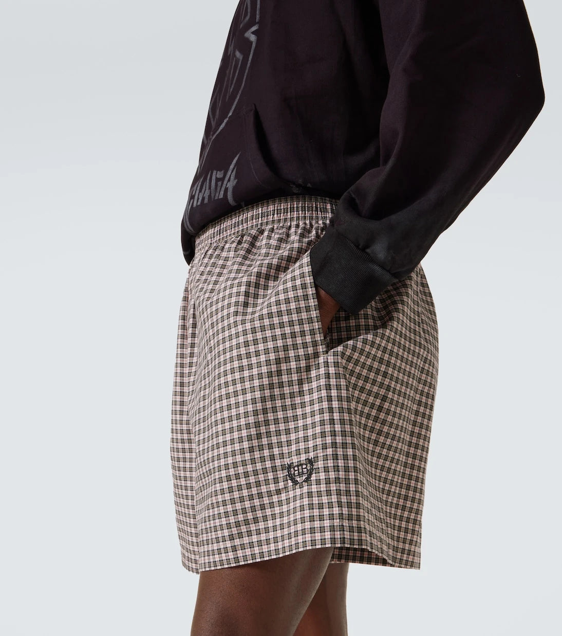Balenciaga - شورت قطني كاروهات