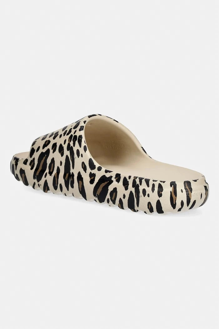 adidas havuz terlikleri Adilette Lumia