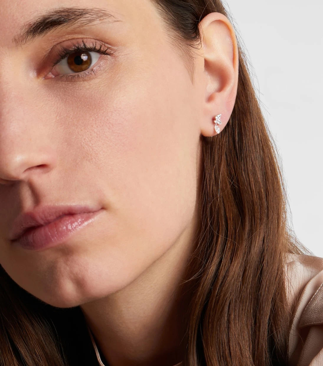 Maria Tash - Echo 18kt white gold single earring with diamonds
