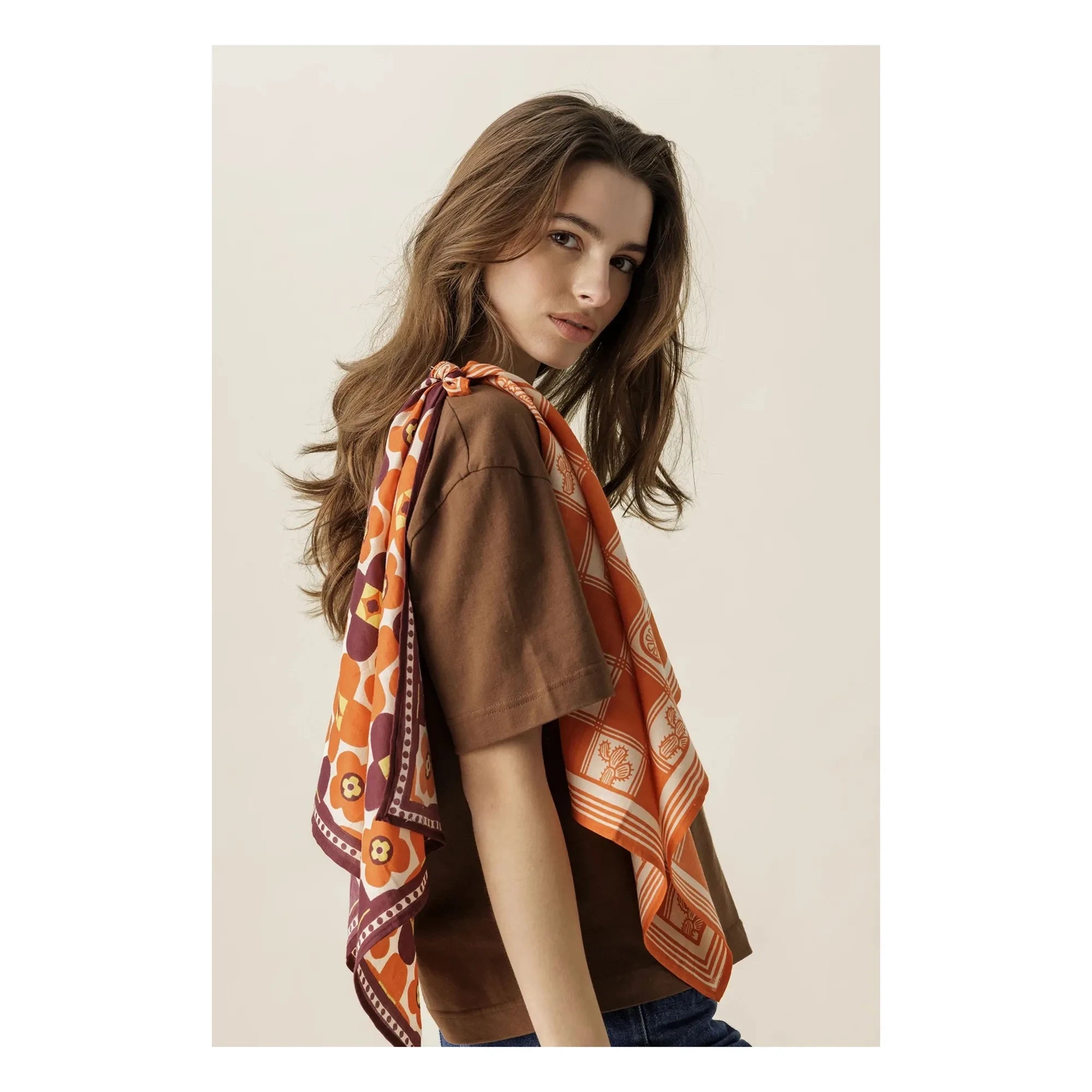 Apaches - Small Manika Damier Scarf | Orange