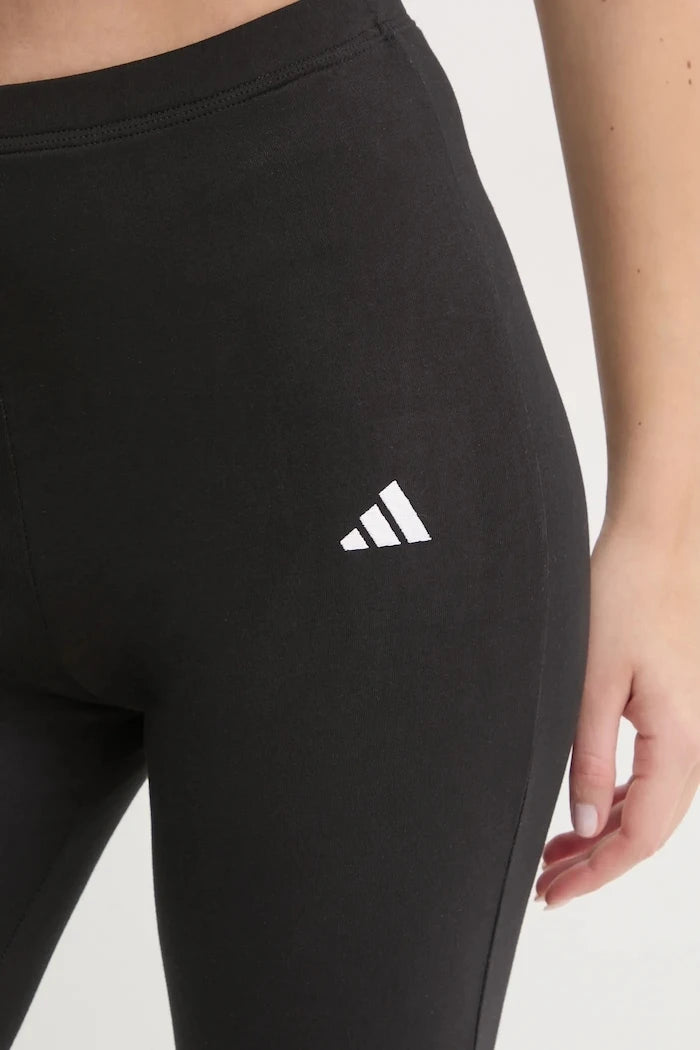 Клин adidas Essentials