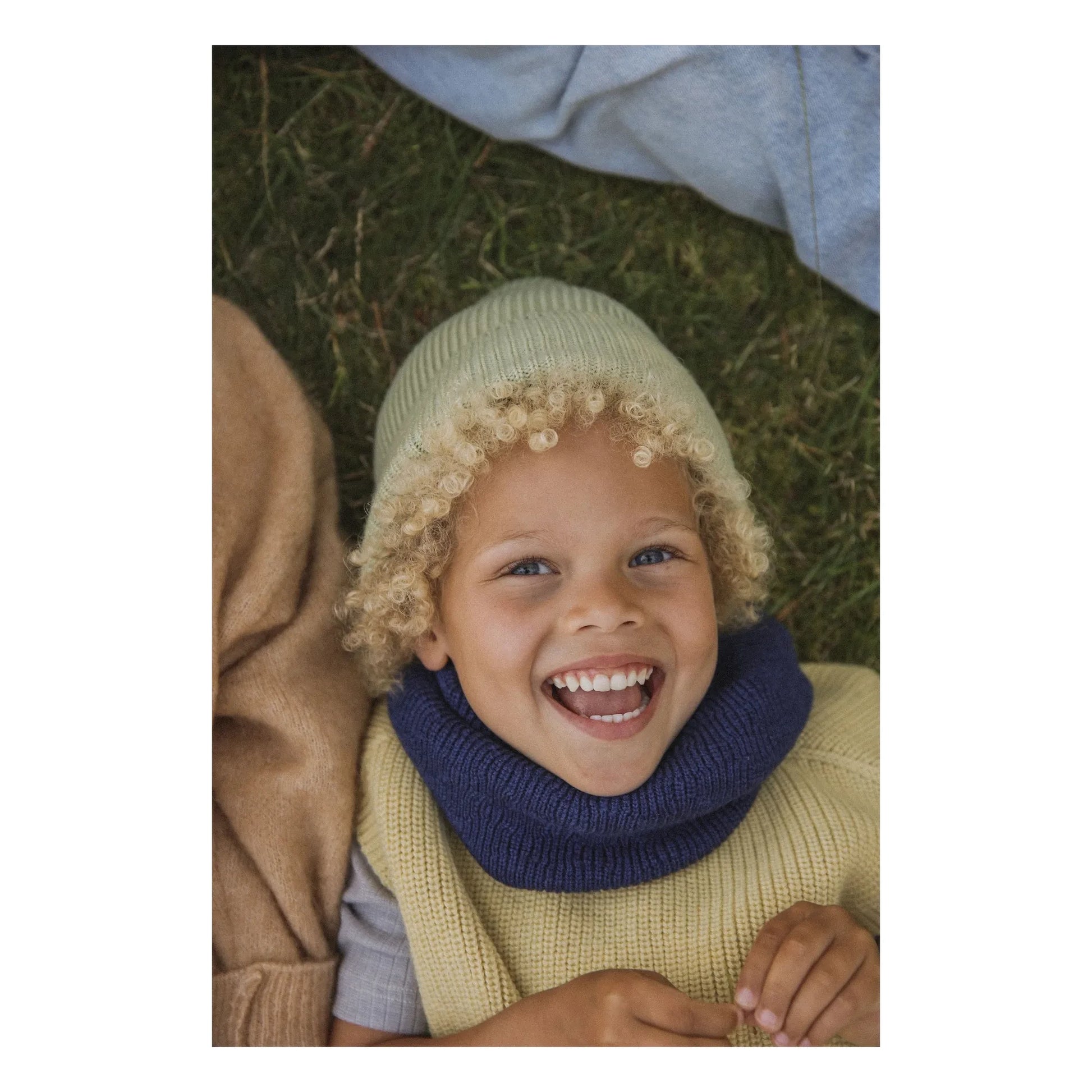Hvid - Gigi Merino Wool Snood | Navy blue