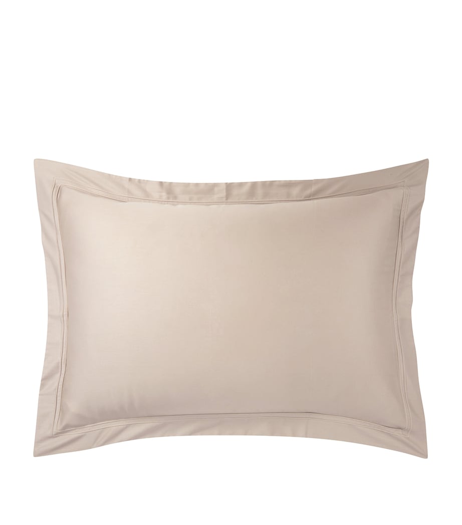 Triomphe Oxford Pillowcase (50cm x 75cm)