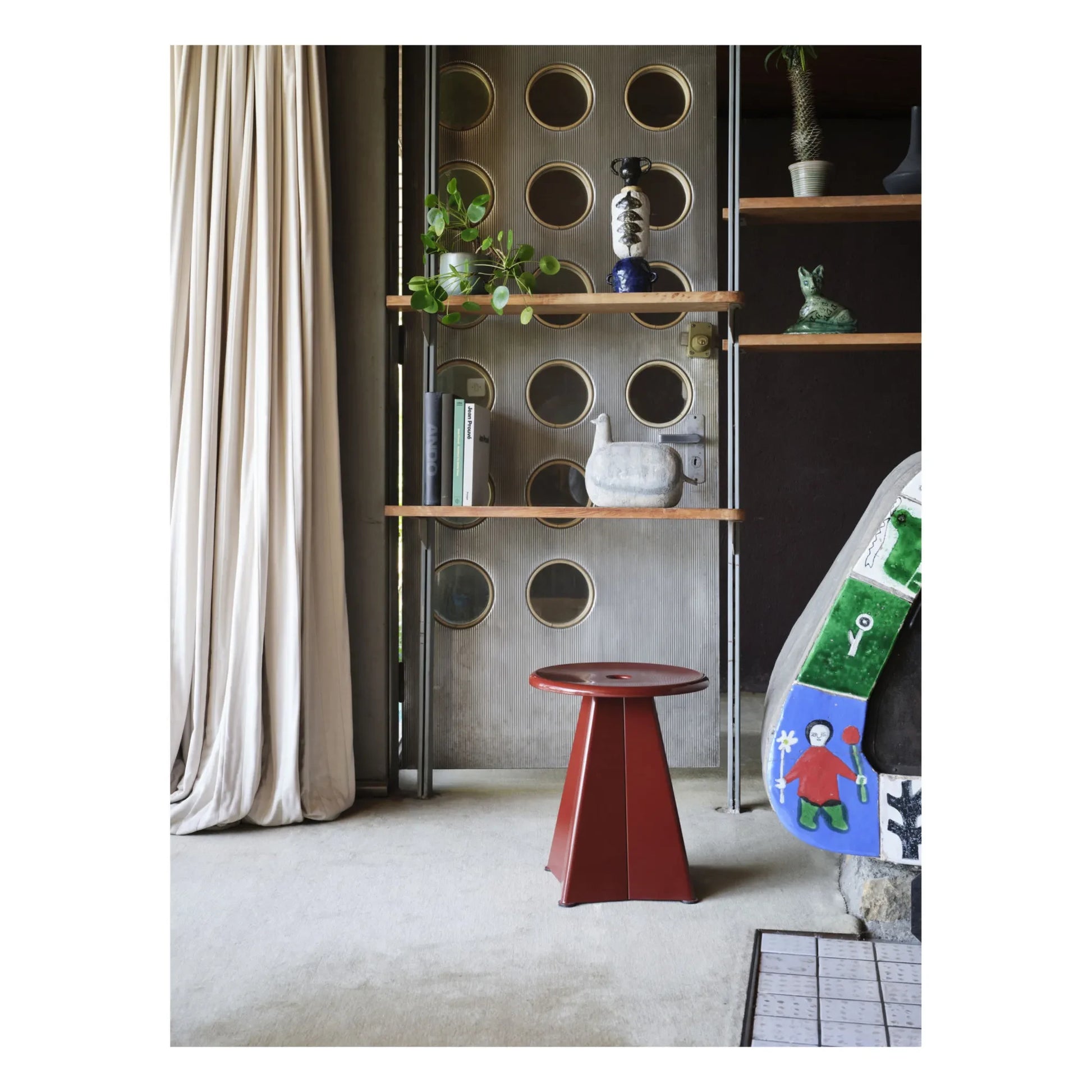 Vitra - Metal Stool - Jean Prouvé | Burgundy
