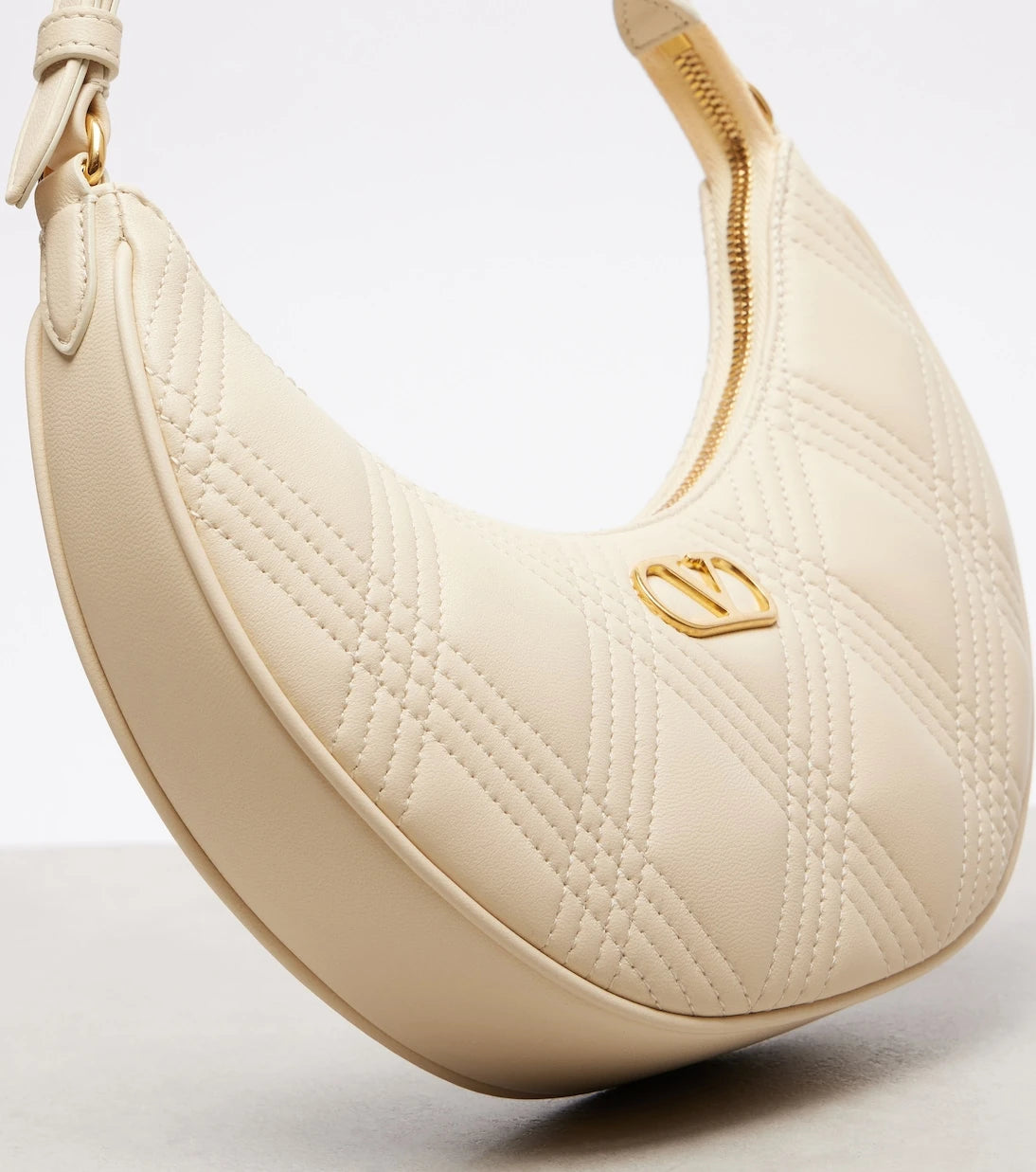 Valentino Garavani - Quiltie 67 Mini leather shoulder bag