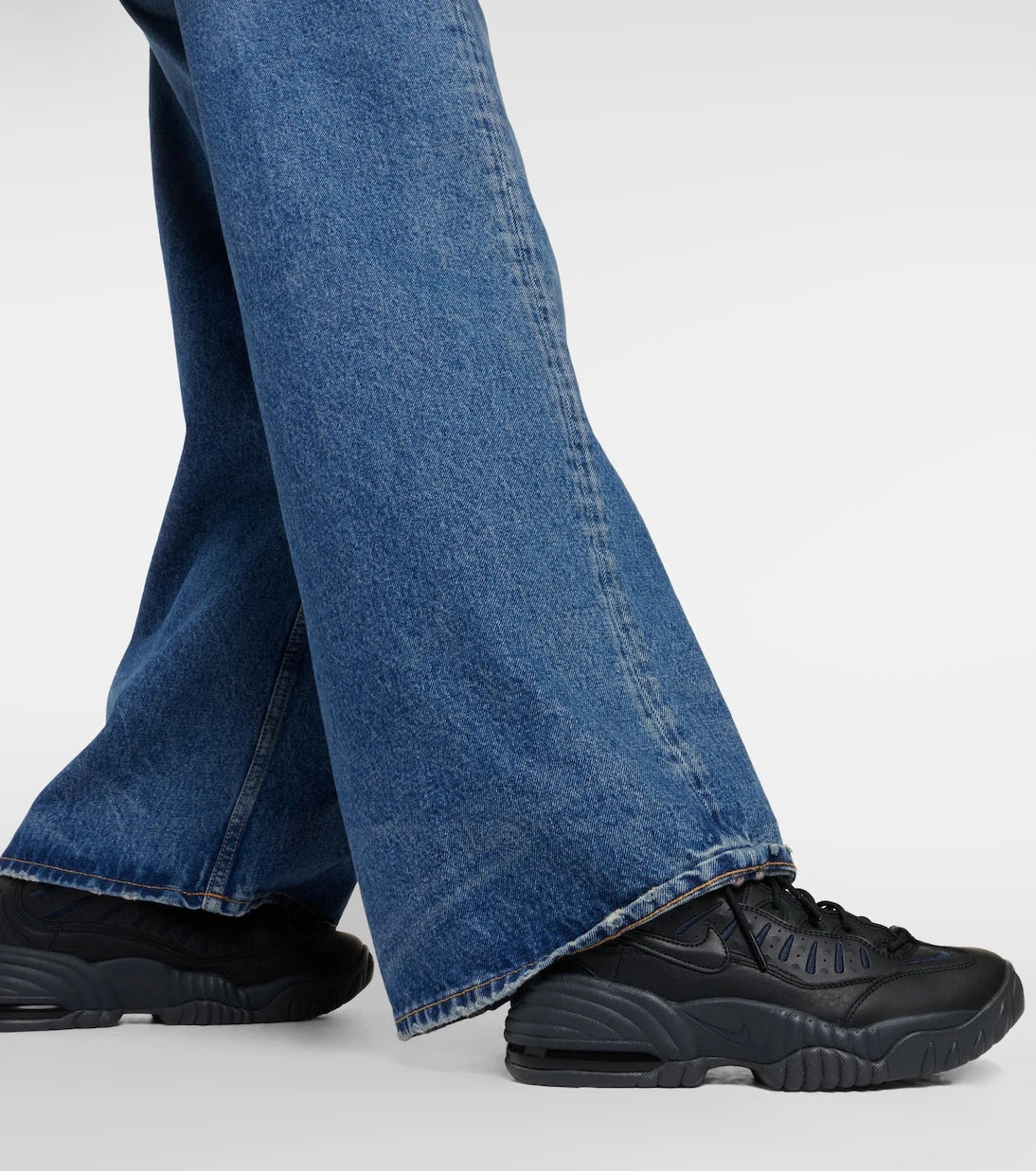 Nike - Air Adjust Force leather sneakers