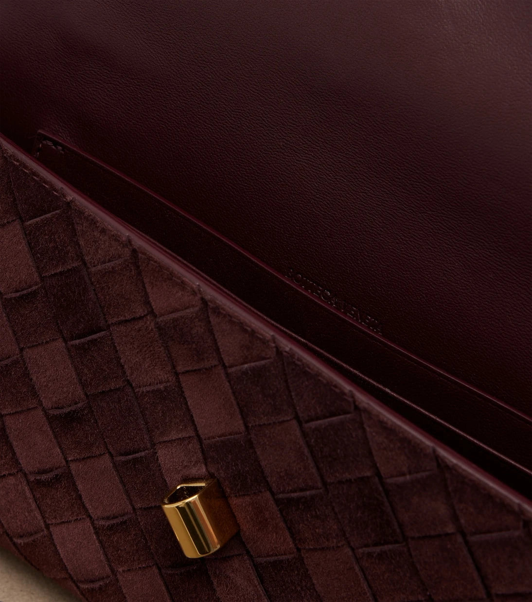 Bottega Veneta - Andiamo suede clutch