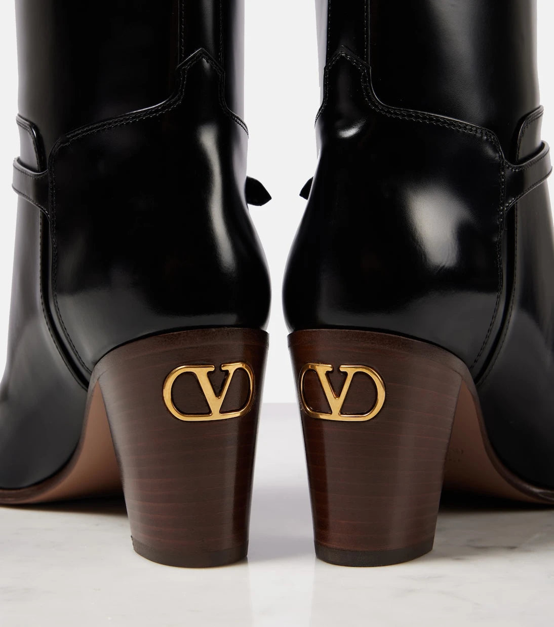 Valentino Garavani - Pattie 75 leather knee-high boots