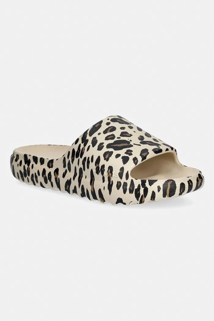 adidas havuz terlikleri Adilette Lumia