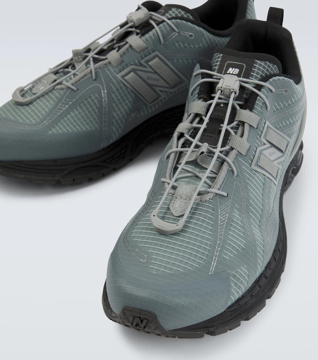 New Balance - أحذية رياضية 1906R
