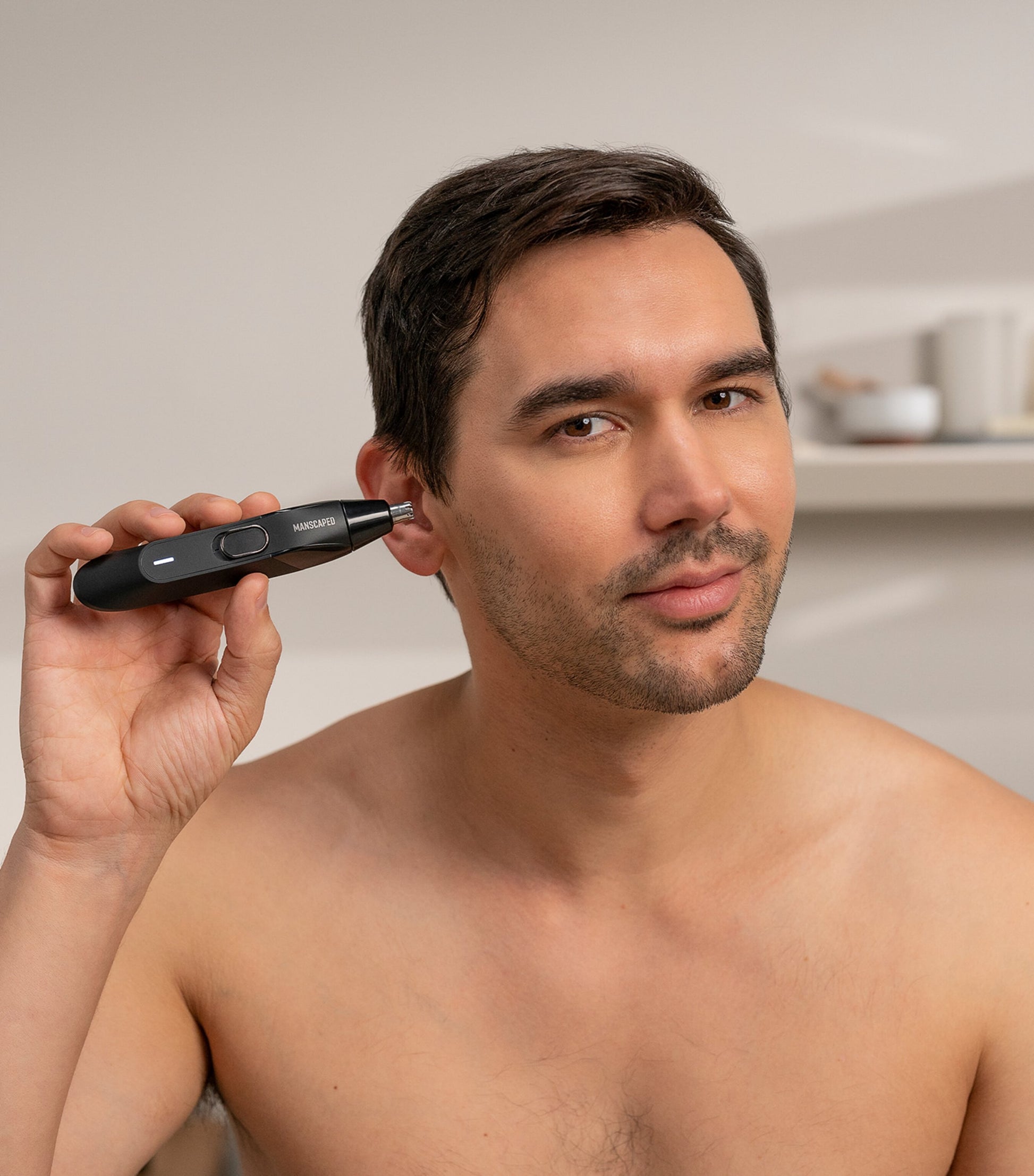 MANSCAPED The Weed Whacker 2.0 Nose & Ear Trimmer