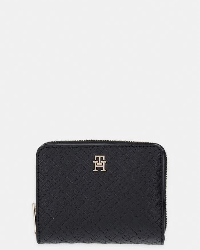 Tommy Hilfiger kadın cüzdanı