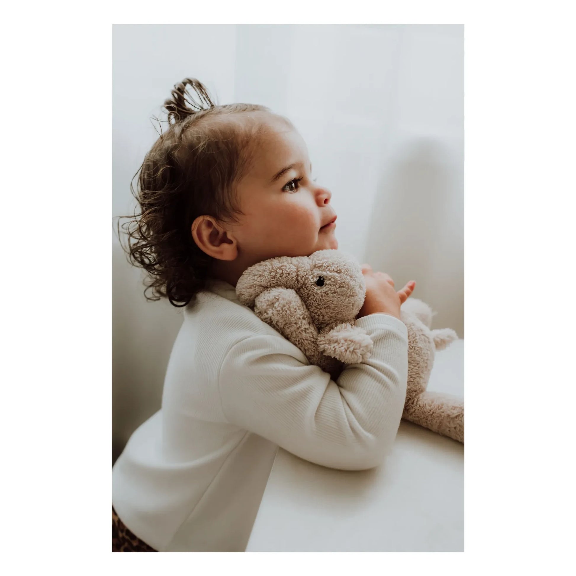 Flow - George white noise plush | Sand