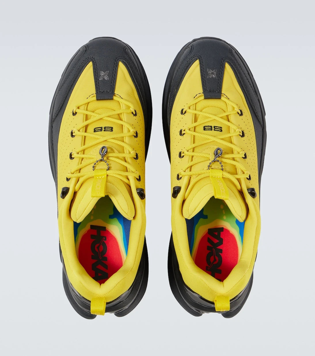 Hoka One One - حذاء سنيكرز إليفون إكس بالتعاون مع سبنسر بادو