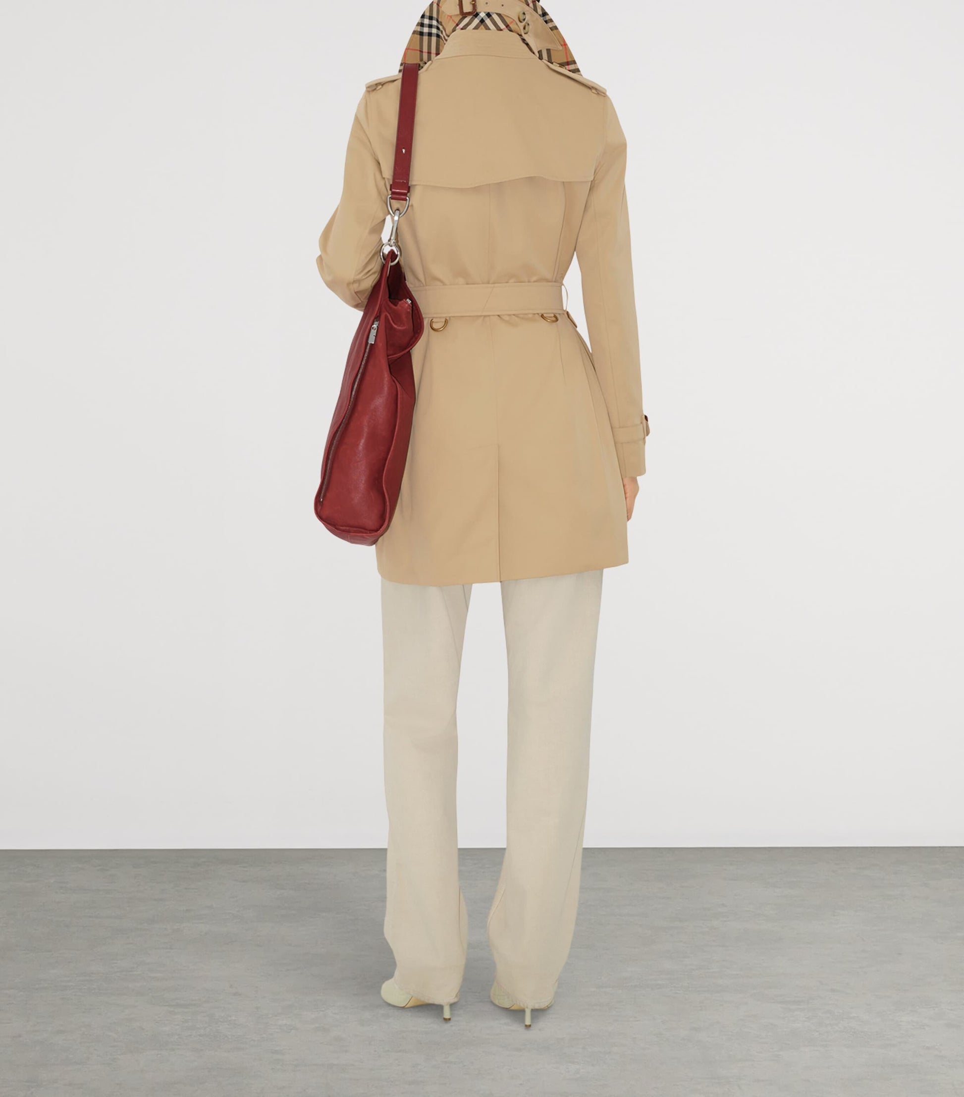Burberry Gabardine Short Kensington Heritage Trench Coat