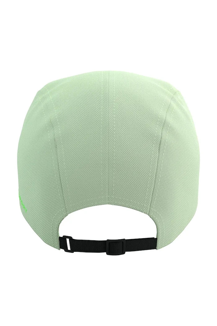 Compressport шапка с козирка