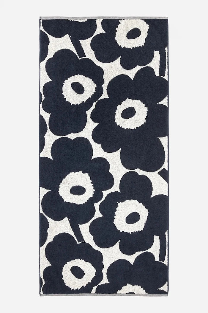 Marimekko средноголяма кърпа от памук 70 x 150 cm
