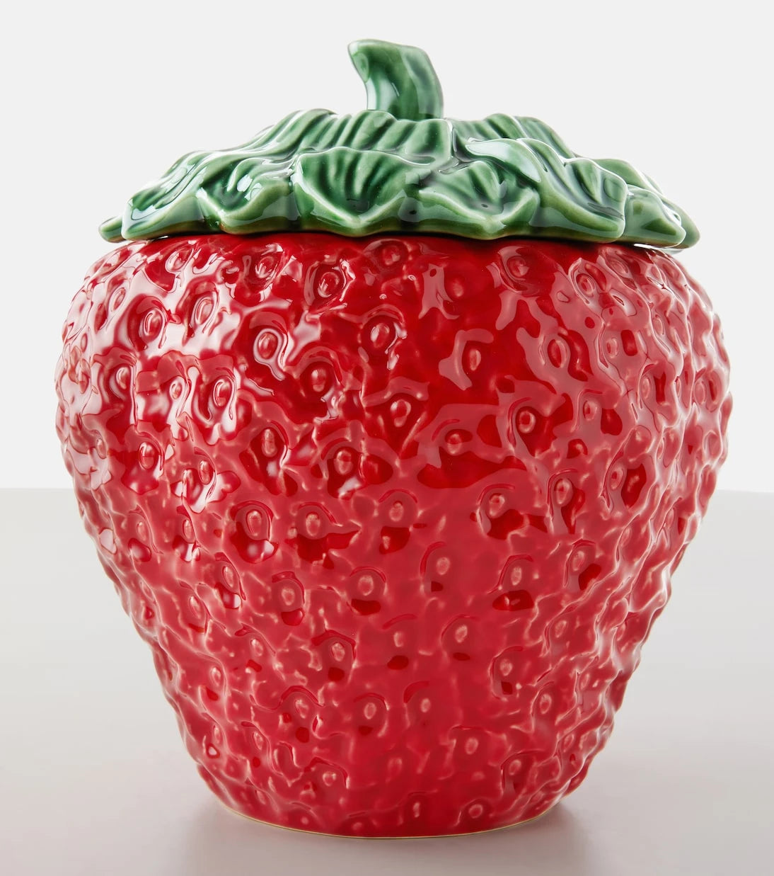 Bordallo Pinheiro - Strawberries Large ceramic tureen