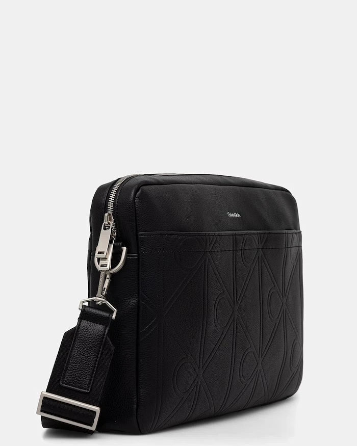Calvin Klein чанта мъжка от имитация на кожа