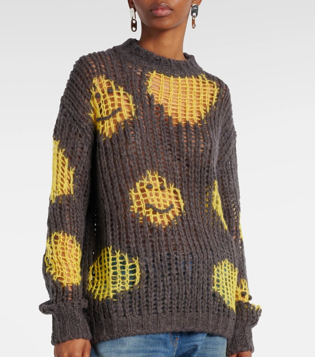 Acne Studios - سترة مطرزة بفتحات