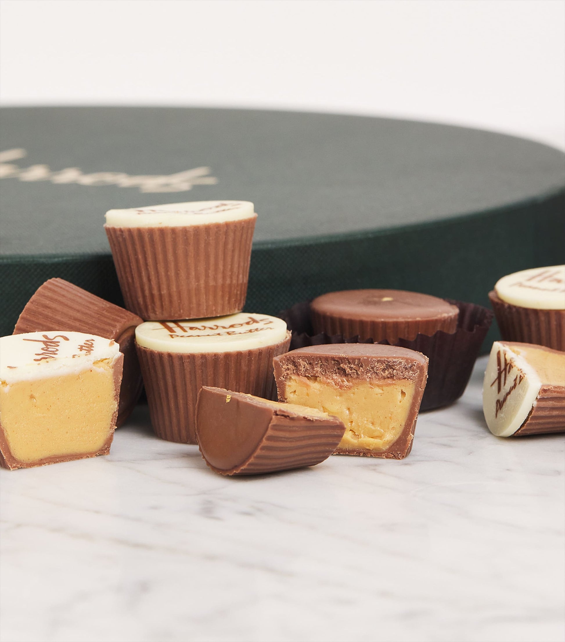 Belgian Peanut Butter Mini Chocolate Selection (540g)