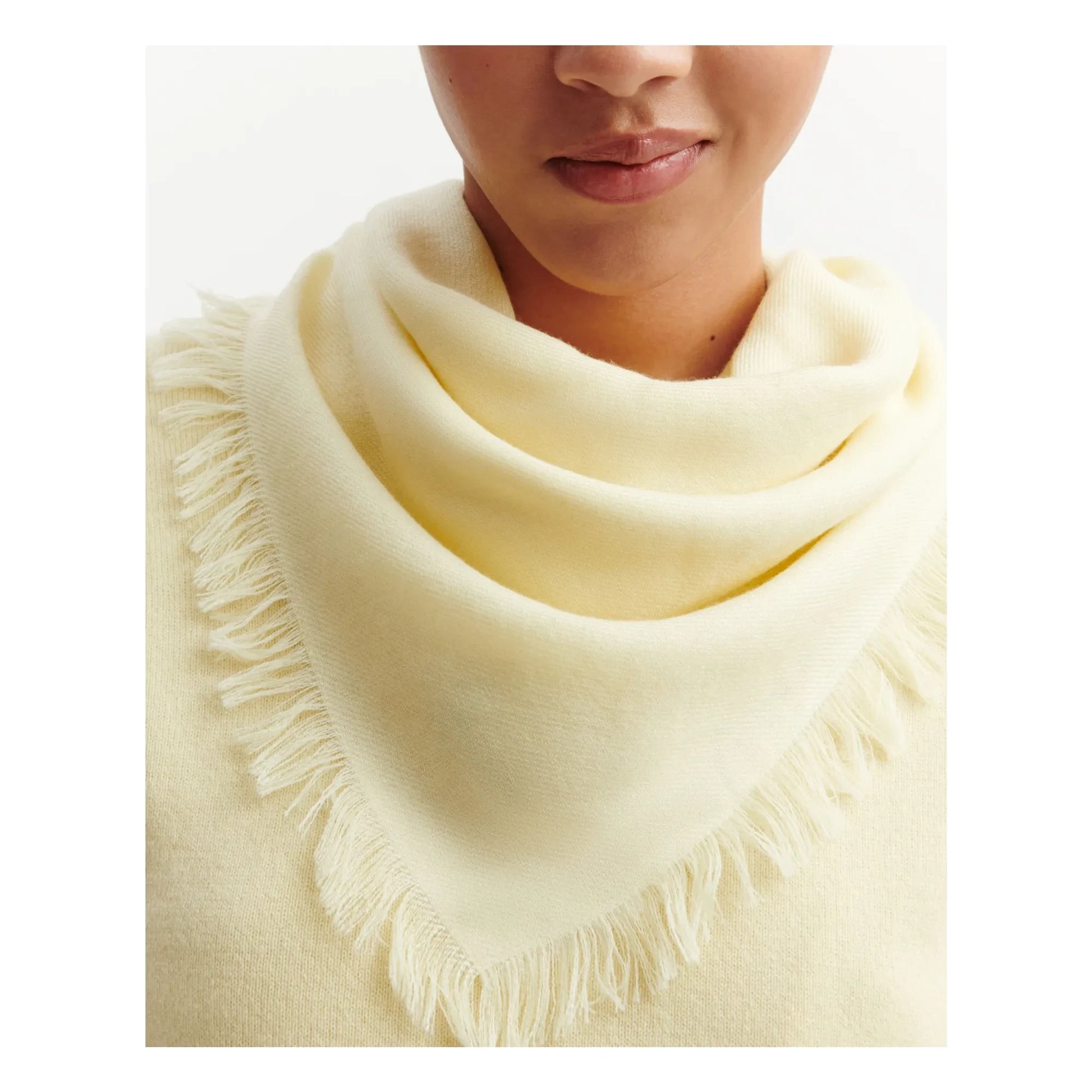 Bompard - Mini Twill Cashmere Square | Lemon yellow