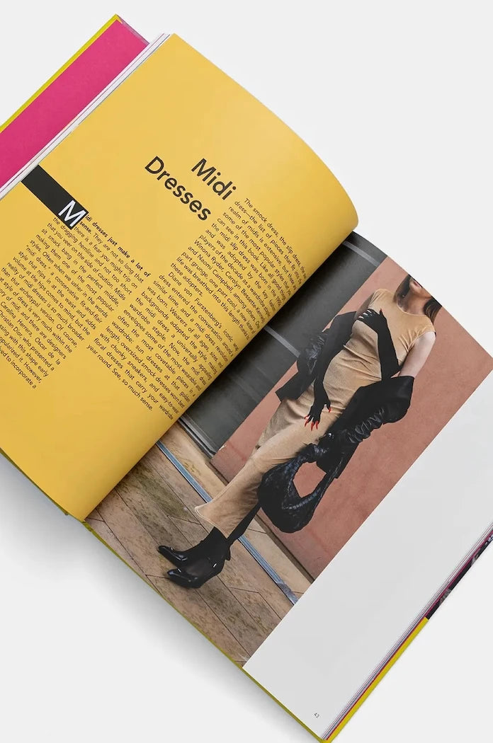 Книга home & lifestyle Its All About Dresses by Suzanne Middlemass, English