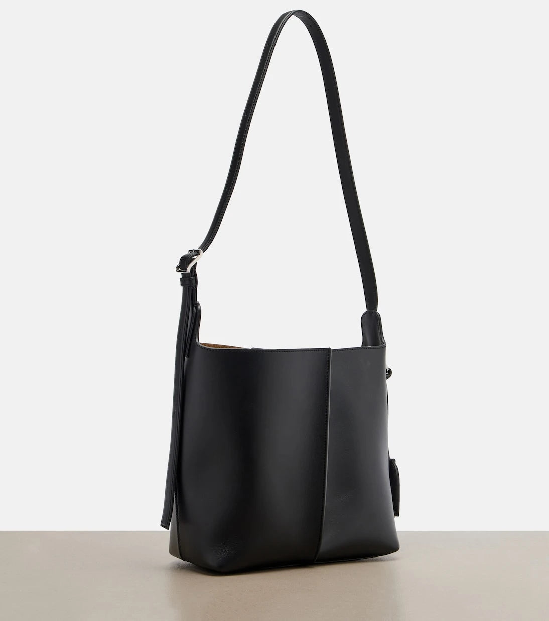 Loewe - Bilbao Medium leather tote bag