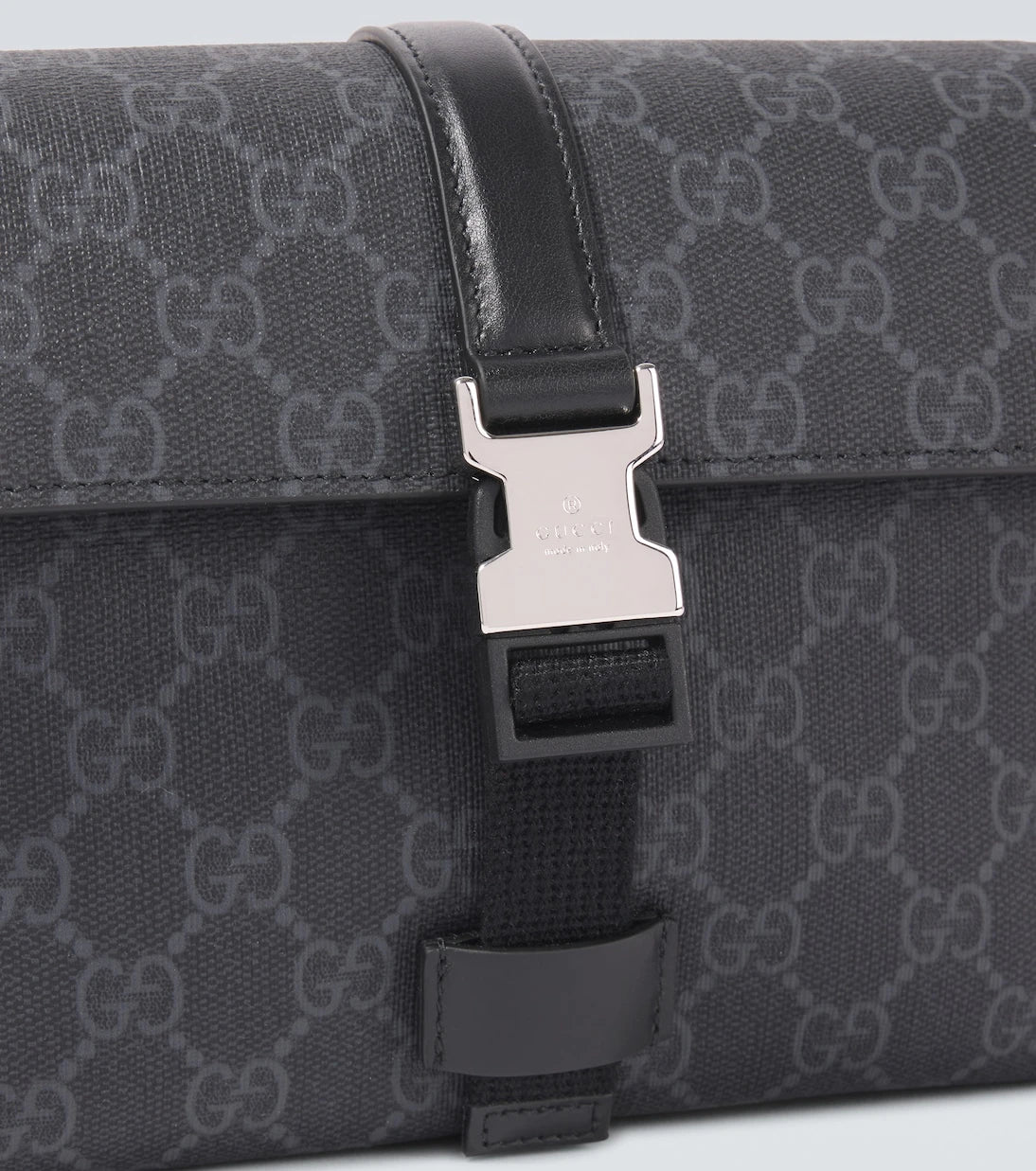Gucci - GG Mini leather-trimmed crossbody bag