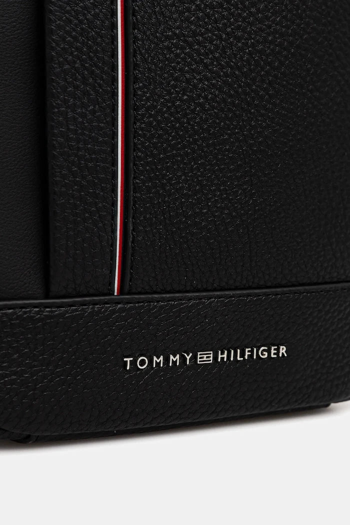 Чанта през рамо Tommy Hilfiger