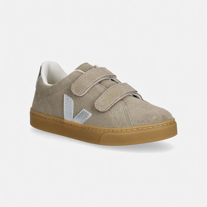 Veja Small Esplar маратонки за деца от велур
