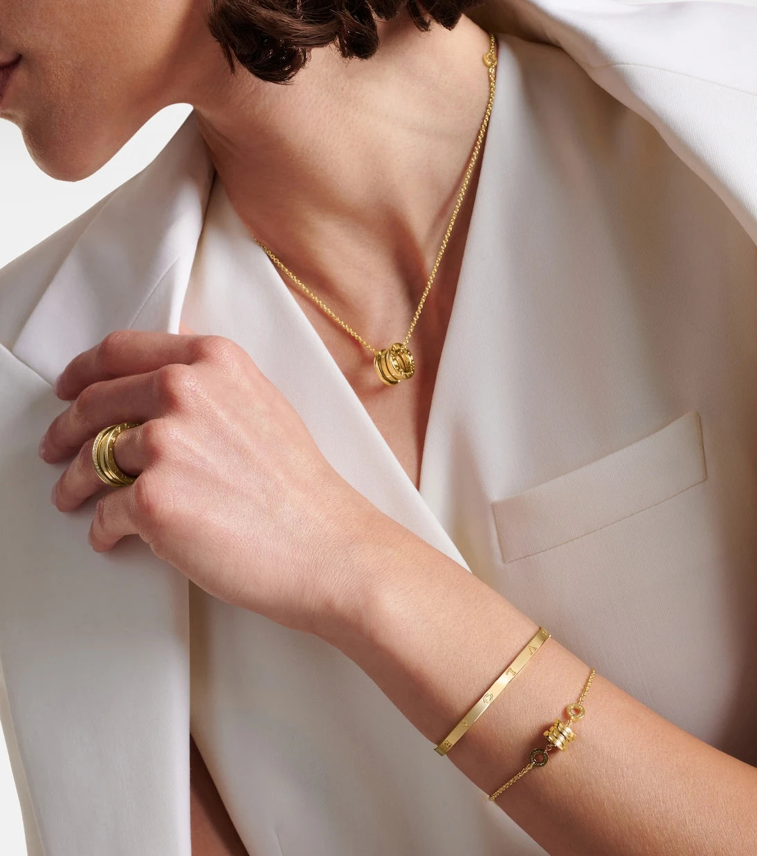 Bvlgari - سوار B.zero1 Essential من الذهب عيار 18 قيراطًا