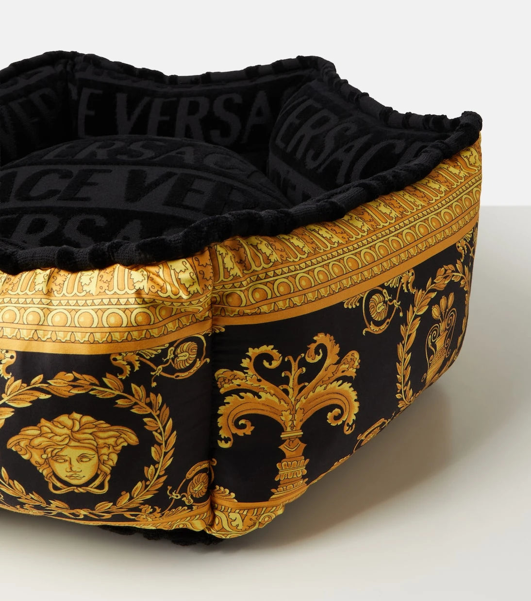 Versace Home - I ♡ Baroque Small cotton dog bed