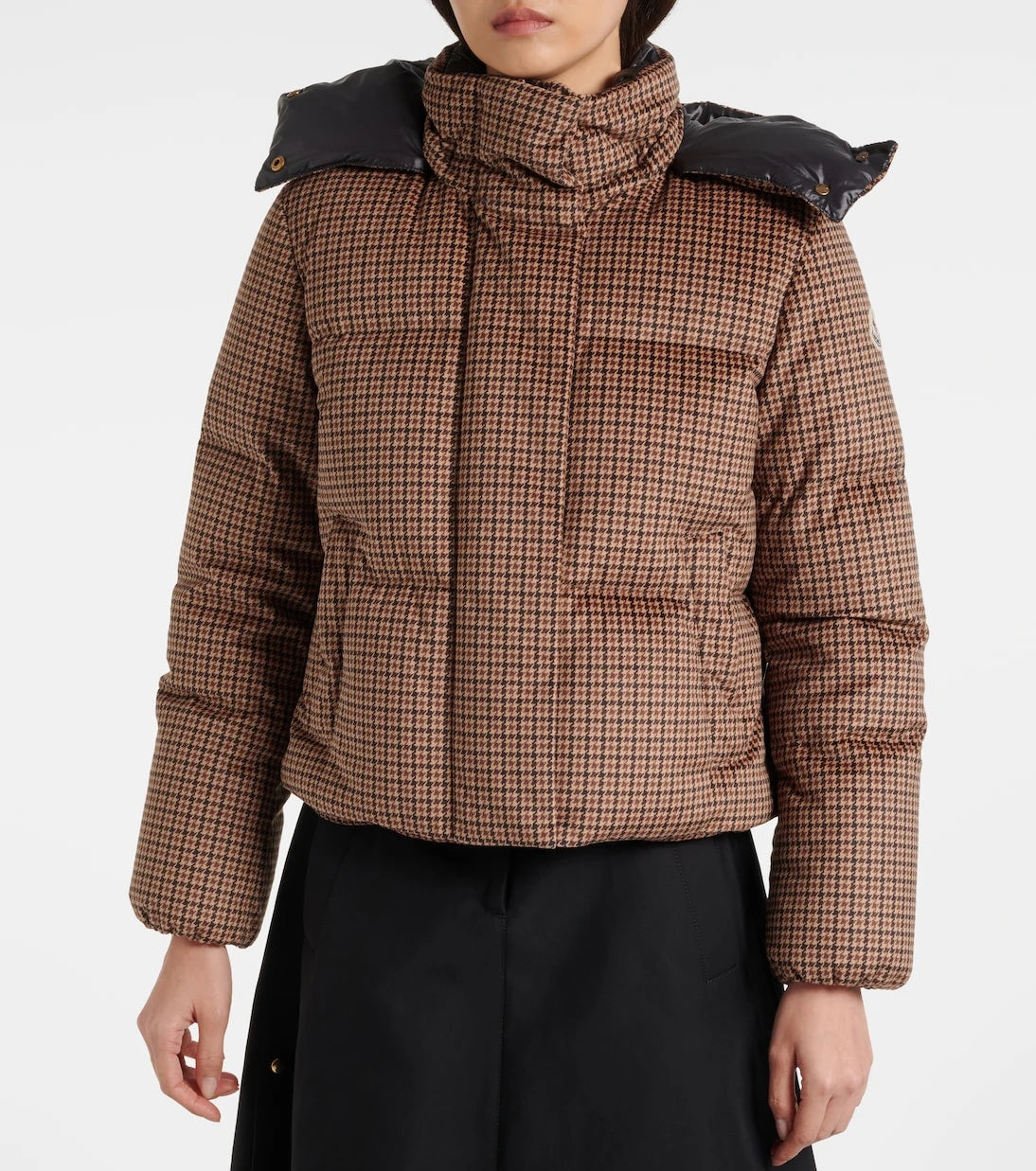 Moncler - جاكيت كويرزي مبطن بتصميم المربعات الصغيرة